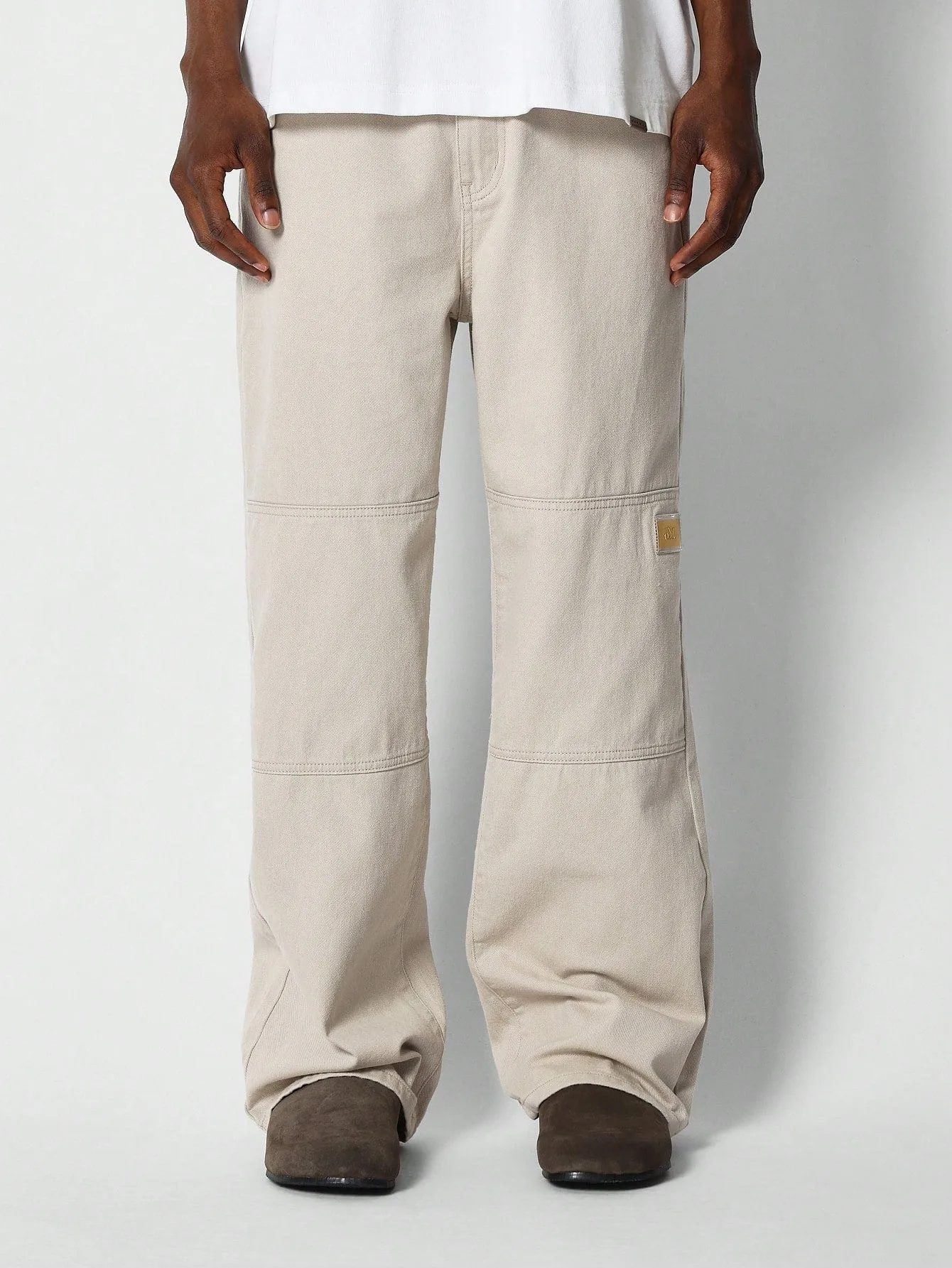 Loose Fit Pant With Knee Panel