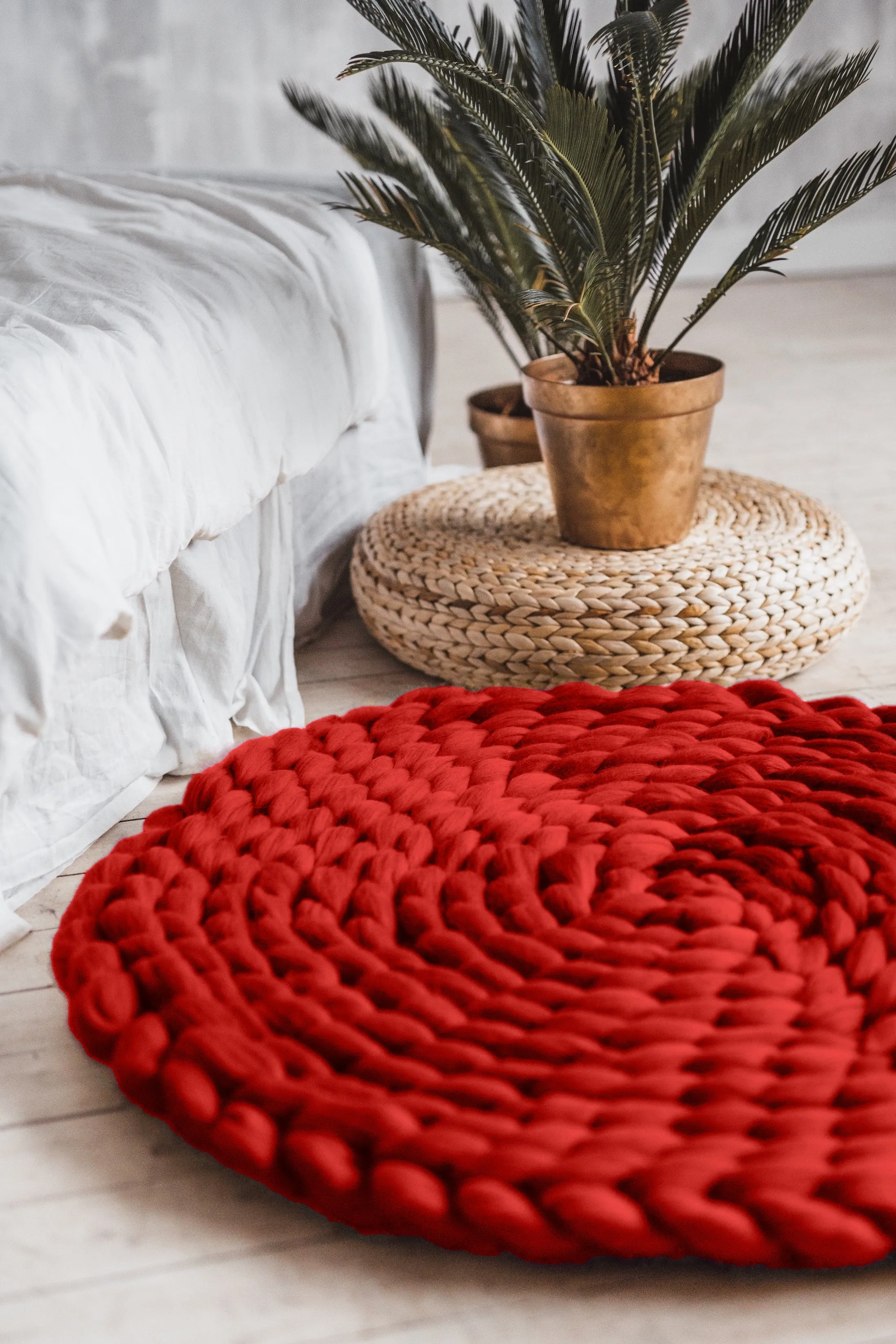 Medium round rug d=40” (100 cm)