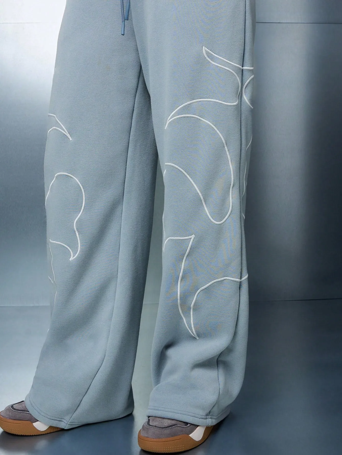 SUMWON WOMEN Straight Fit Baggy Embroidered Jogger With Draw String