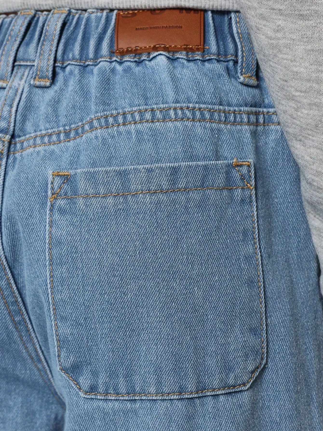 Tween Boys Baggy Fit Embroidered Jean