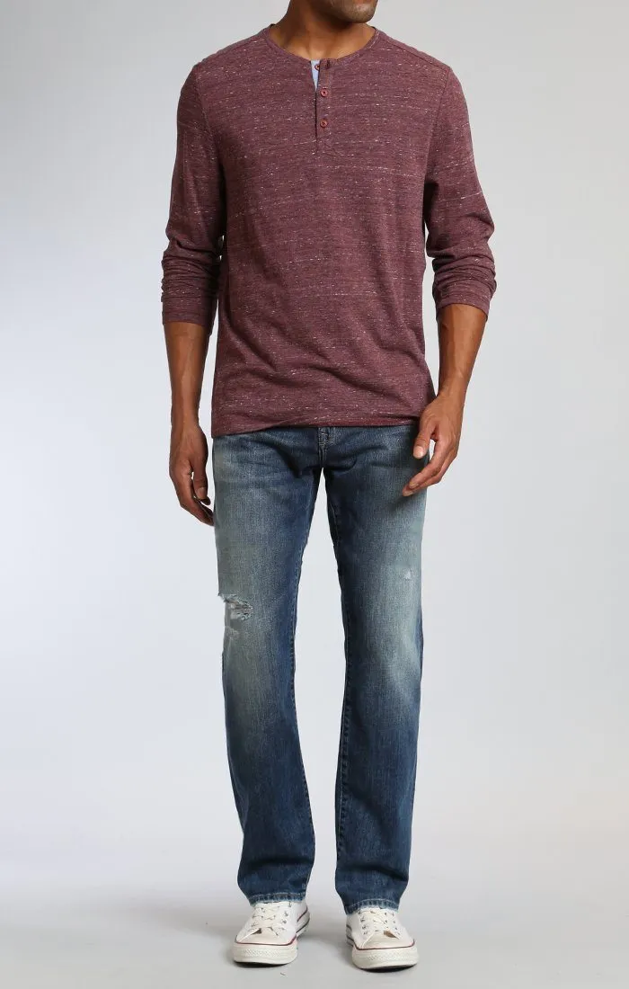 ZACH STRAIGHT LEG IN MID RIPPED AUTHENTIC VINTAGE